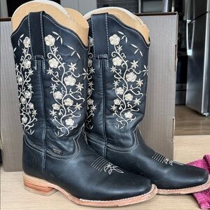 Ariat Black Floral Embroidered Heeled Boots